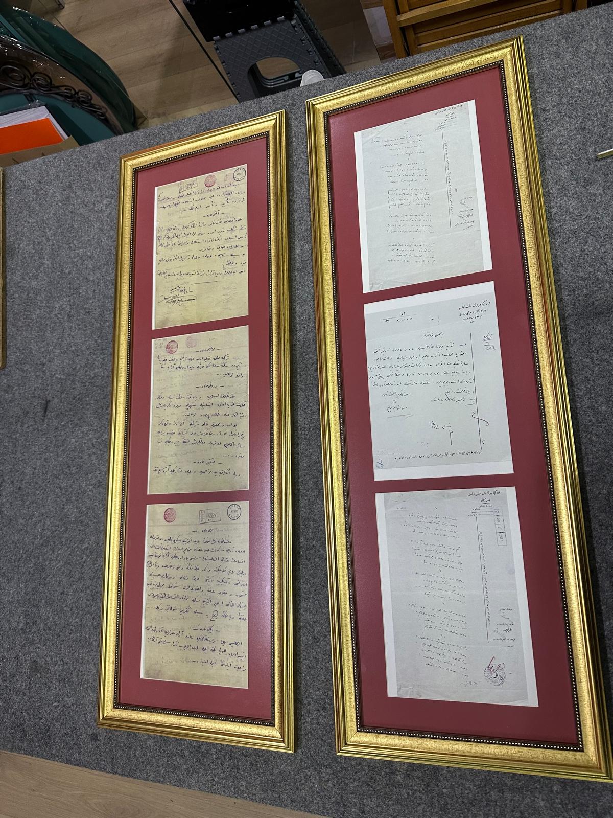 El Yazması Paspartulu Çerçevesi